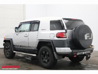 Toyota FJ Cruiser 4.0 V6 4X4 LPG-G3 Airco Cruise Camera AHK picture 4