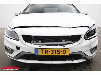 Volvo V-60 2.0 T4 Aut. R-Design Schuifdak Leder Navi Clima Cruise Camera SHZ PDC AHK picture 6