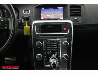 Volvo V-60 2.0 T4 Aut. R-Design Schuifdak Leder Navi Clima Cruise Camera SHZ PDC AHK picture 14