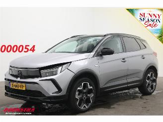krockskadad bil auto Opel Grandland 1.6 Turbo Plug-In Hybrid GS LED ACC Apple/Android LRHZ AHK 2024/2