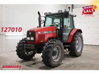 krockskadad bil auto Massey Ferguson  6245 BY 2003 5140hrs 2003/6