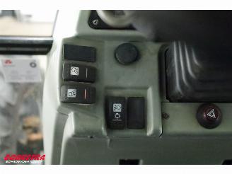Massey Ferguson  6245 BY 2003 5140 hrs picture 14