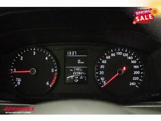 Volkswagen Transporter 2.0 TDI L1-H1 9-Pers. Airco picture 14