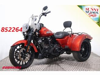 dañado motos Harley-Davidson  FLRT Freewheeler 114 1.398 km! Tri Glide 2025/9