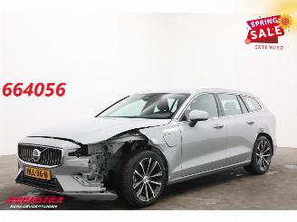 Unfallwagen Volvo V-60 T6 Plug-in hybrid AWD Essential Bright LED ACC Navi Camera LRHZ AHK 2025/4