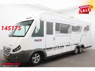 damaged campers Pilote  Explorateur G782 3.0 MJ Diamond Ed. Solar Garage Luifel Single Beds Hefbed Camera AHK 2012/5
