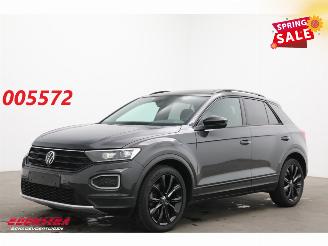 damaged passenger cars Volkswagen T-Roc 2.0 TDI 4Motion Sport LED ACC Navi Clima Camera SHZ AHK 2020/10
