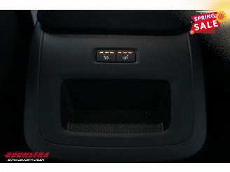 Volvo V-60 B4 Core LED ACC Leder Apple/Android Camera LRHZ SHZ 2.234 km! picture 31