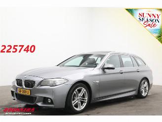 Voiture accidenté BMW 5-serie Touring 520i Aut. M-Sport Pano Leder Memory SHZ Orig. NL 151.381 km! 2015/4