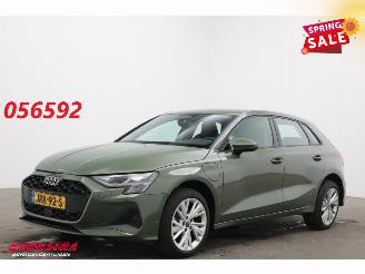 Voiture accidenté Audi A3 Sportback 40 TFSI e Pro Line LED ACC Virtual Navi SHZ PDC 2025/12
