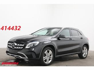 skadebil bedrijf Mercedes GLA 220 d 4Matic 7G-Tronic Navi Clima Cruise Camera PDC AHK 93.540 km! 2017/8
