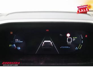 Peugeot e-2008 EV Allure Pack 50 kWh Virtual Apple/Android Cruise Camera picture 17
