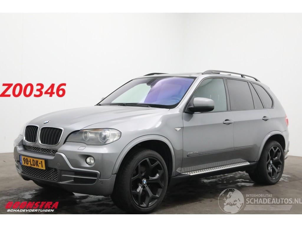 BMW X5 xDrive30d Pano Leder Xenon Navi Clima Cruise SHZ PDC AHK