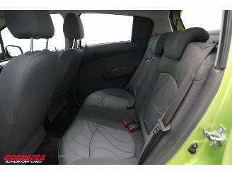 Chevrolet Spark 1.0 16V LS Airco LMV Elek Ramen 89.221 km! picture 17