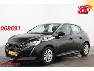 krockskadad bil auto Peugeot 208 1.2 PureTech Active Apple/Android Navi Airco Cruise 37.360 km! 2023/9
