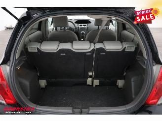 Toyota Yaris 1.3 VVTi Executive 5-DRS Clima PDC AHK 178.940 km! picture 16