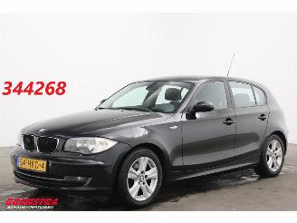 Coche accidentado BMW 1-serie 118i Business Line 5-DRS Navi Airco PDC 2009/1