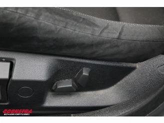 BMW 5-serie Touring 520i M-Sport BiXenon ACC HUD 360° SHZ PDC picture 14