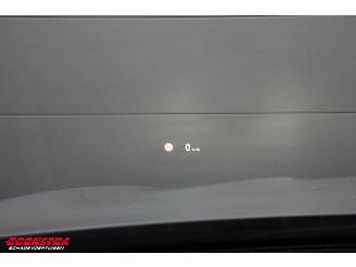 BMW 5-serie Touring 520i M-Sport BiXenon ACC HUD 360° SHZ PDC picture 13