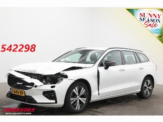 krockskadad bil auto Volvo V-60 2.0 B3 Plus Dark LED ACC Leder H/K Camera SHZ AHK 2023/5