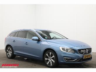 Volvo V-60 2.4 D6 AWD Plug-In Hybrid Summum Schuifdak ACC Memory Camera LRHZ AHK picture 2