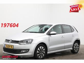 Vaurioauto  passenger cars Volkswagen Polo 1.4 TDI BlueMotion 5-DRS Navi Airco Cruise AHK 2015/1