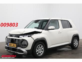 Schadeauto Hyundai Inster Pulse 49 kWh LED ACC Apple/Android Camera AHK 2025/1
