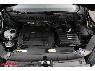 Volkswagen Touran 2.0 TDI 150 PK DSG Navi Clima Cruise SHZ PDC picture 8