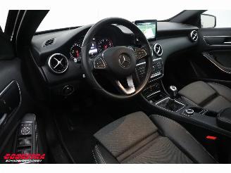 Mercedes A-klasse 160 Ambition Pano Navi Airco Cruise PDC picture 16