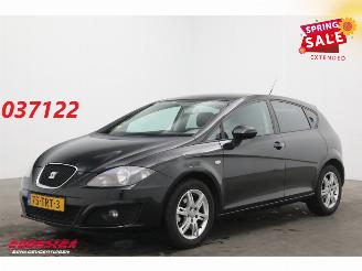 Käytettyjen passenger cars Seat Leon 1.6 TDI Ecomotive COPA Leder Navi Clima Cruise SHZ PDC AHK 2012/3