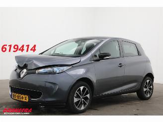 skadebil auto Renault Zoé R90 Intens 41 kWh (ohne Accu) Navi Clima Cruise PDC 65.054 km! 2017/2