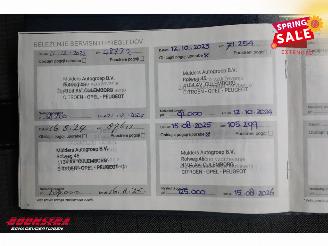 Peugeot 208 1.2 PureTech Allure Bluetooth Clima Cruise PDC picture 25
