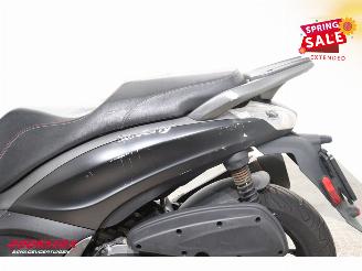Piaggio  350 Beverly Sport ABS picture 11