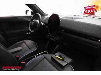 Mini Aceman SE Classic M 54.2 kWh WASSER Pano LED ACC H/K HUD LRHZ Camera picture 16