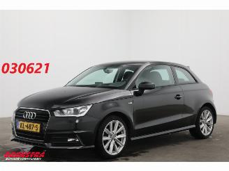 krockskadad bil auto Audi A1 1.4 TDI Aut. Adrenalin Airco Cruise Bluetooth 2016/10
