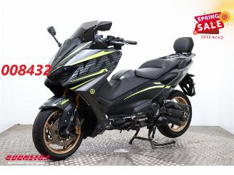 skadebil motor Yamaha  T-Max 560 T-Max 560 LED ABS Akrapovic Cruise 2020/9