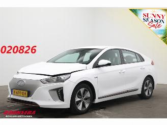 krockskadad bil auto Hyundai Ioniq Comfort EV Infinity ACC Navi Clima Camera 2017/12