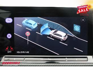 Volkswagen Golf 1.5 eTSI DSG R-Line Pano LED ACC LRHZ SHZ PDC picture 31