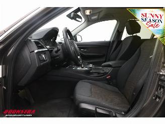 BMW 3-serie Touring 320i Aut. Luxury BiXenon Navi Clima Cruise SHZ PDC picture 15