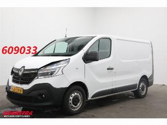 skadebil bedrijf Renault Trafic 2.0 dCi 145 Aut. L1-H1 Comfort LED Navi Airco Cruise Camera PDC AHK 2021/1