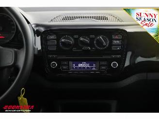 Volkswagen Up! 1.0 move up! 5-DRS BlueMotion Airco 158.229 km! picture 14