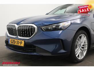BMW 5-serie 530e LED ACC Leder Memory Ventilatie Camera SHZ picture 17
