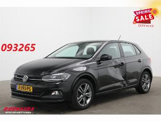 skadebil auto Volkswagen Polo 1.0 TSI DSG Highline R-Line Apple/Android Clima Cruise Camera SHZ 2021/6