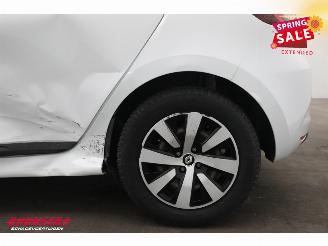 Renault Clio 1.0 TCe 90 Equilibre Navi Airco Cruise picture 9