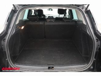 Renault Clio Estate 1.5 dCi ECO Limited Navi Airco Cruise PDC AHK picture 26