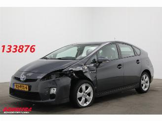 krockskadad bil auto Toyota Prius 1.8 Hybrid Aspiration HUD Clima Cruise PDC 2011/4