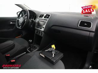 Volkswagen Polo 1.4 TDI BlueMotion 5-DRS Navi Airco Cruise picture 13