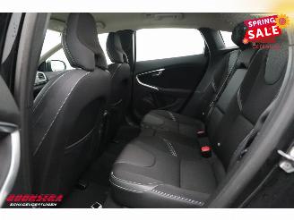 Volvo V-40 1.5 T2 Aut. Momentum LED Navi Clima Cruise SHZ PDC picture 19