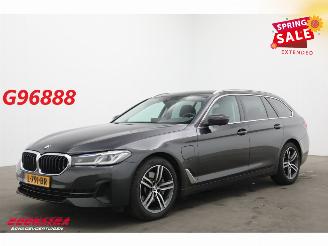 skadebil auto BMW 5-serie Touring 520e High Executive LED Leder Memory Navi Clima Cruise SHZ 2021/4