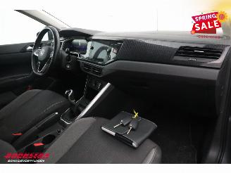 Volkswagen Polo 1.0 TSI Life Virtual ACC Apple/Android Airco picture 13